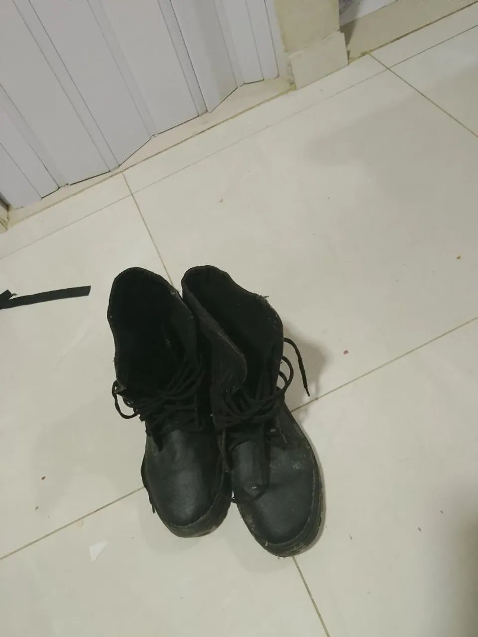 Bota nova . segurança  - Foto 2