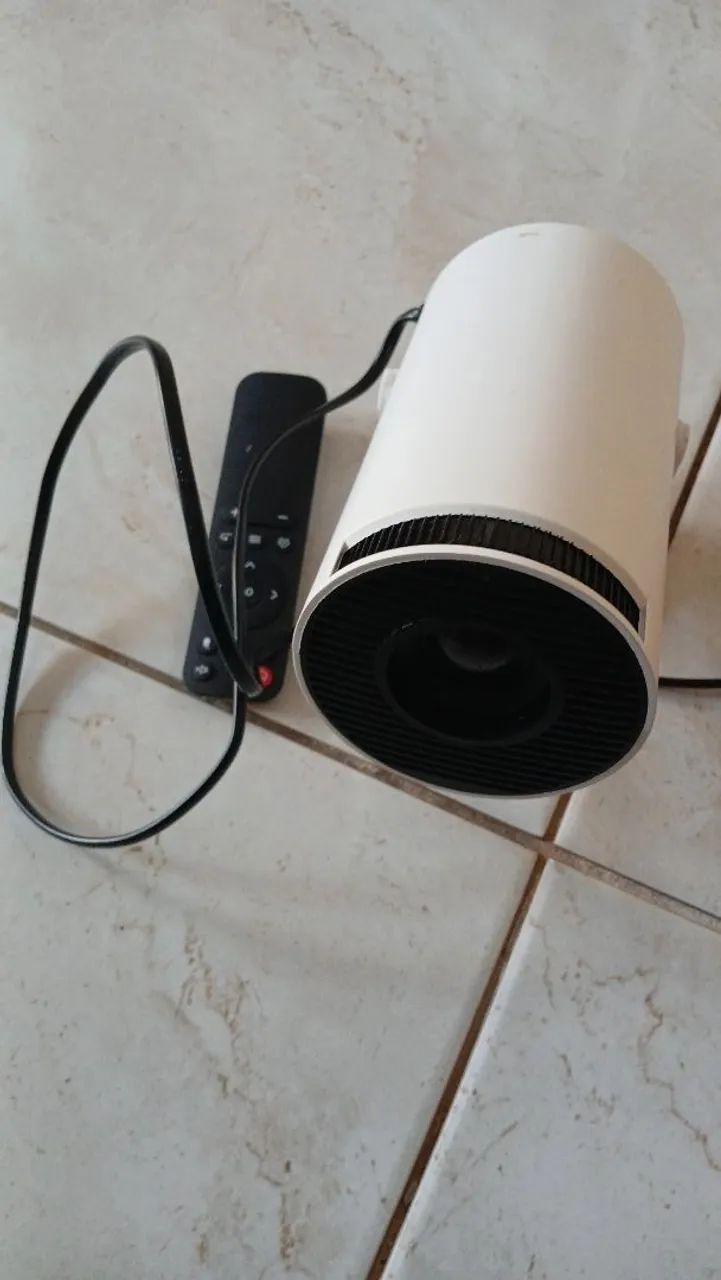 Projetor HY300  - Foto 2