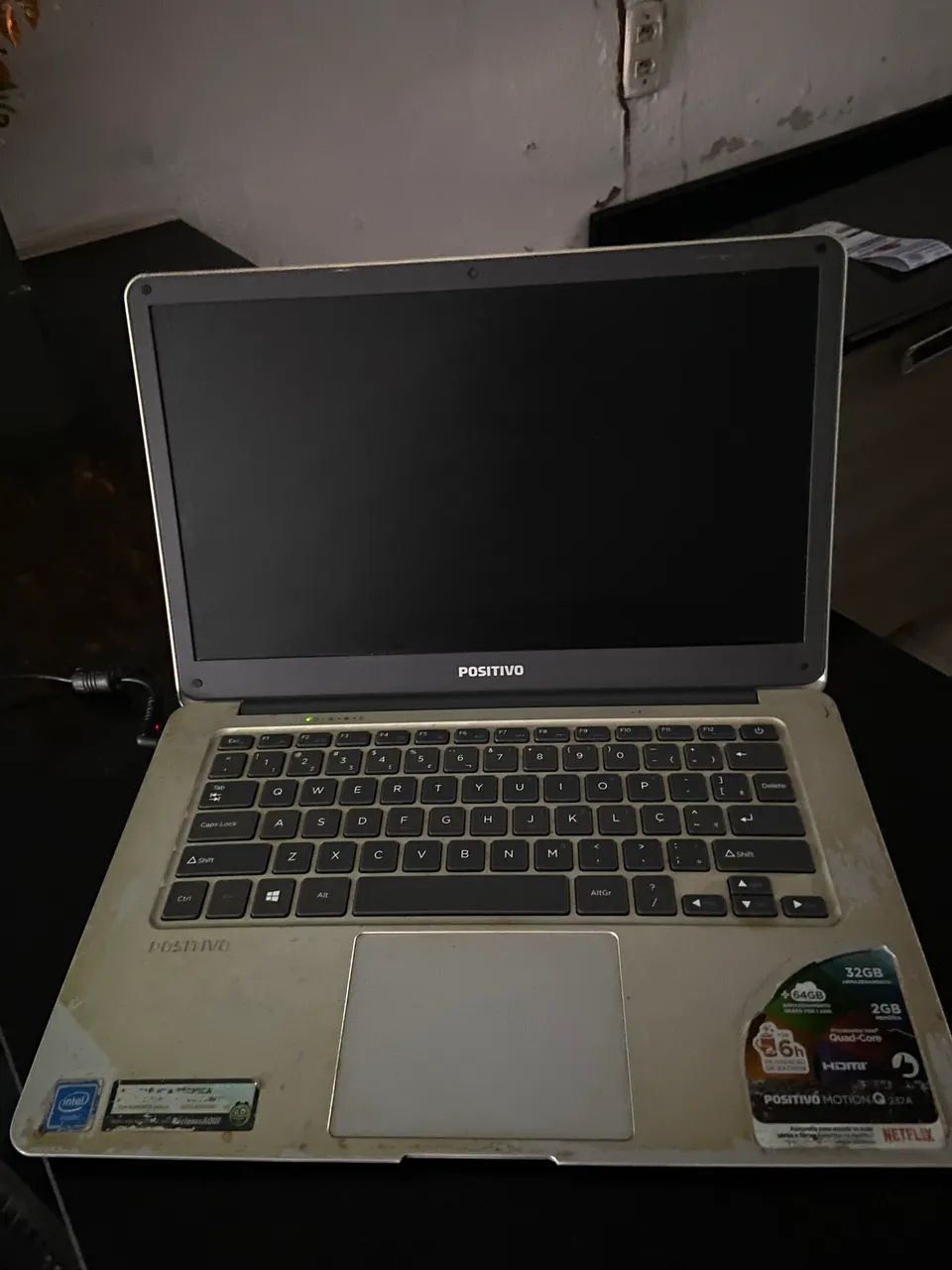 Notebook Positivo Motion Q232A com defeito  - Foto 4