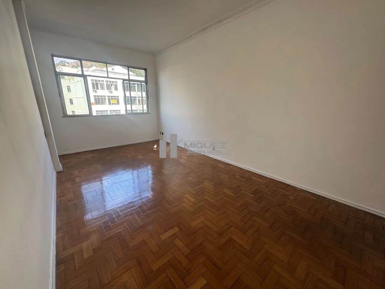 Apartamento à Venda Rua Haddock Lobo, Praça Afonso Pena. 2 Quartos. - Foto 3