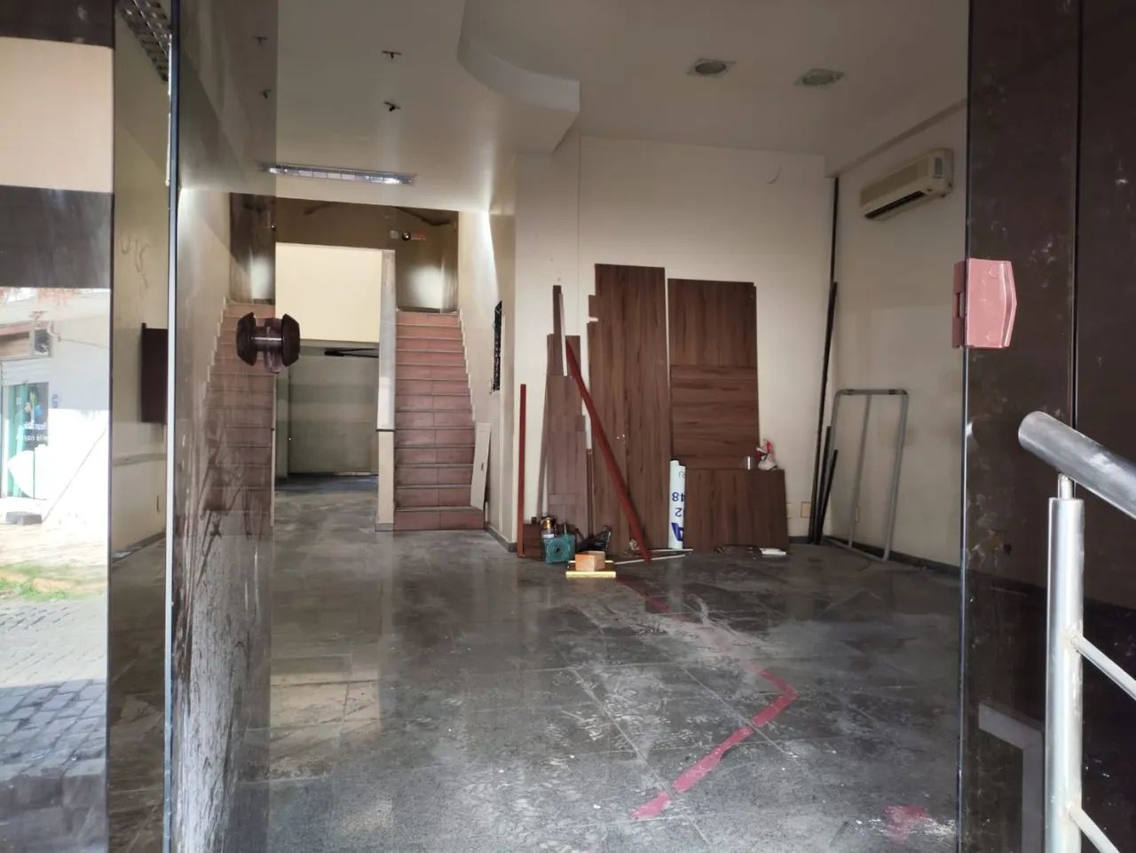 Comercial para Venda em Resende, Centro, 2 banheiros - Foto 2