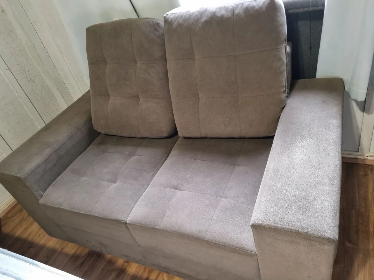 Vendo Sofá 2 lugares - Foto 2