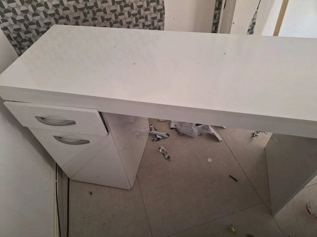 Mesa para escritório.