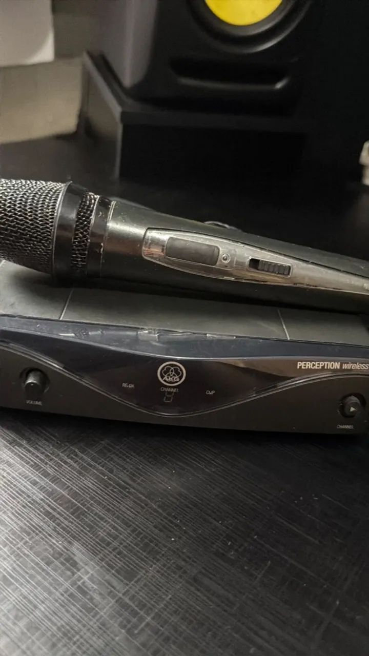Microfone AKG PW45 VSET SR45 Vocal de Mão Sem Fio Profissional - Foto 3