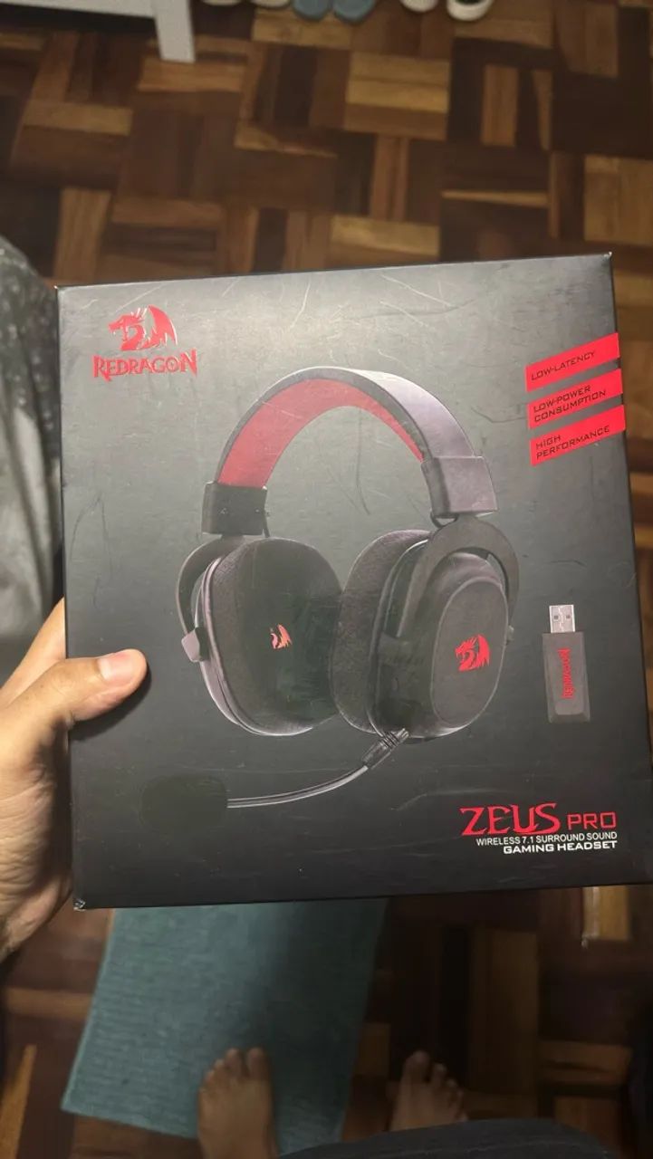 Headset Zeus Pro Wireless 7.1