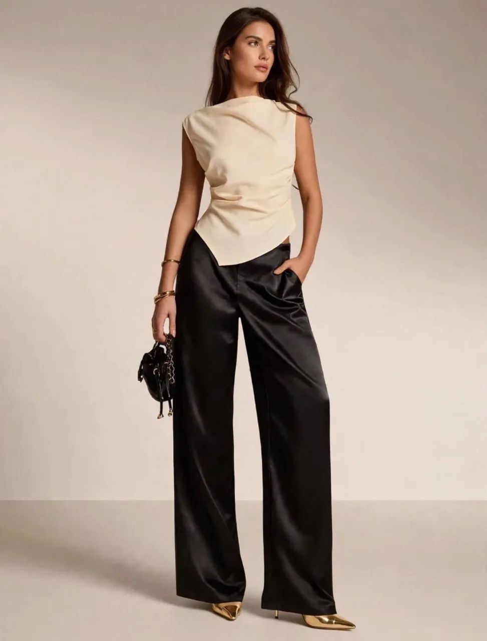 Calça wide leg acetinada 