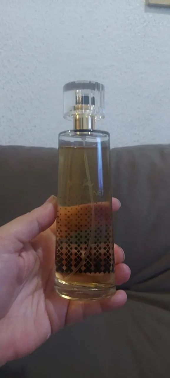 Perfume Luiza brunet Avon - Foto 3