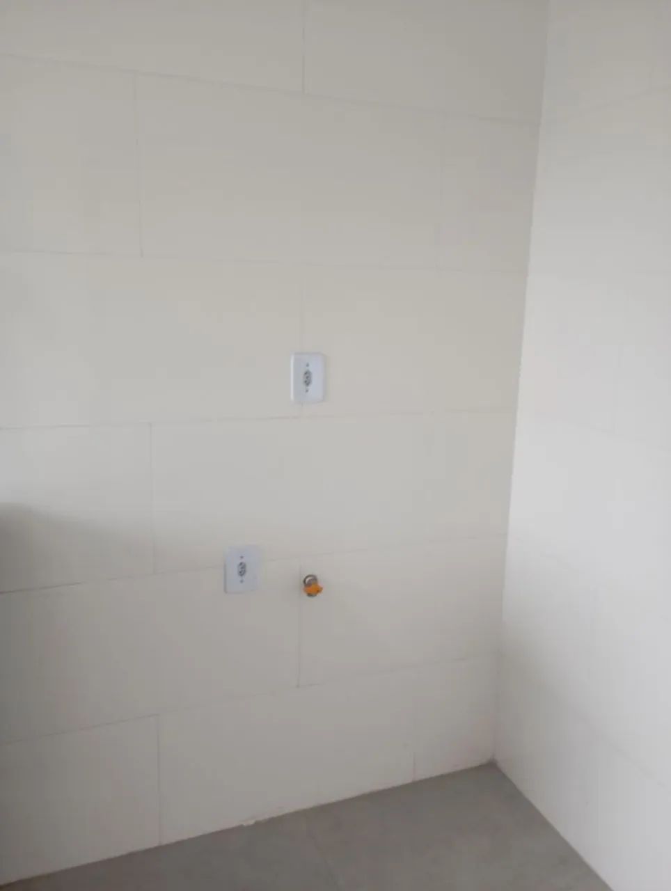 Alugo Apartamento novo com elevador e vaga coberta  - Foto 2