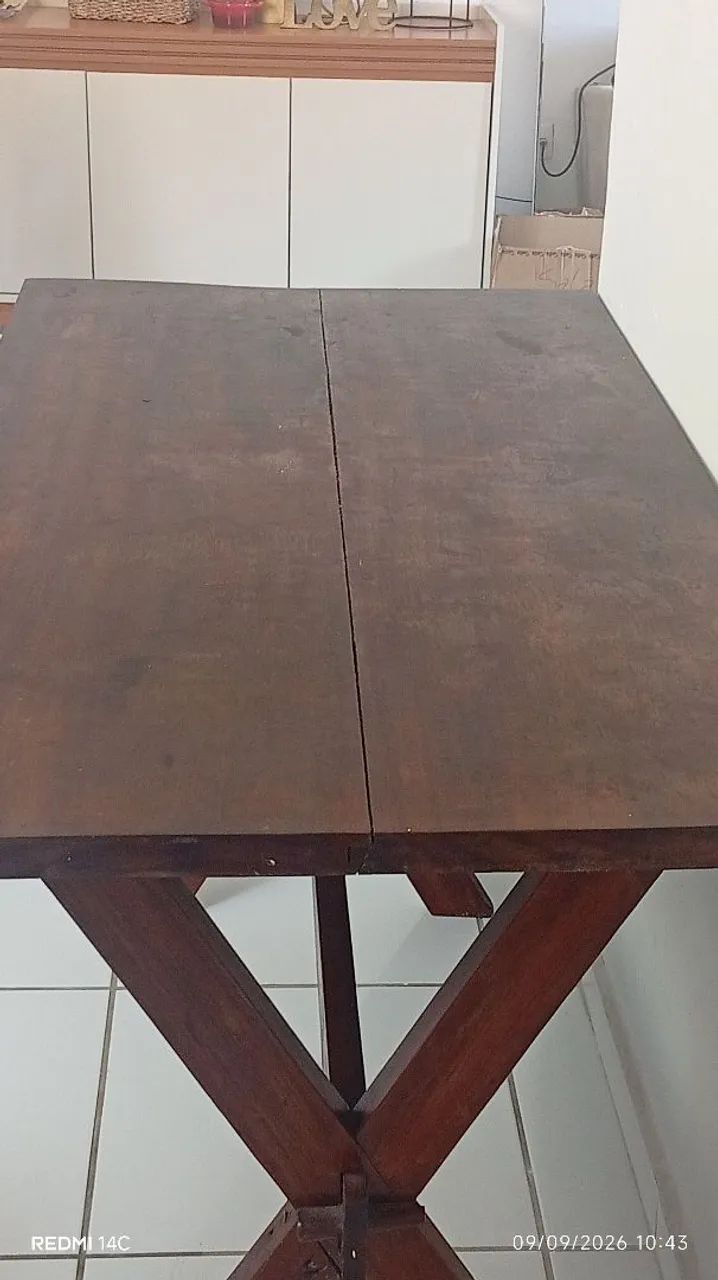 Mesa em Madeira Maciça  - Foto 3