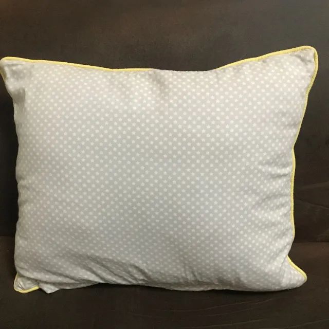 Almofada Branca E Cinza Com Elefantes Bordados - Foto 6