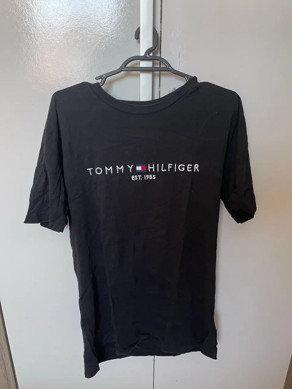 Camisa tommy hilfiger preta 