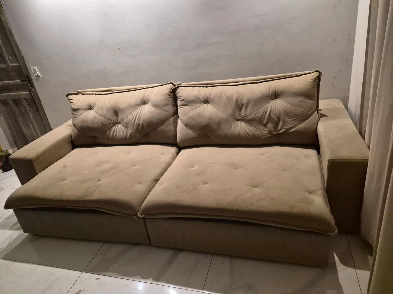 Sofá 3.3 metros 4 lugares
