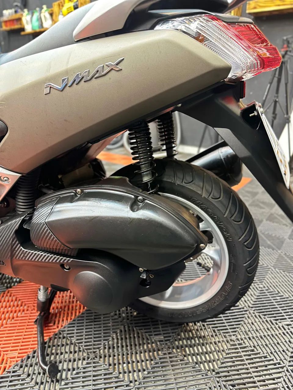 Moto NMAX  - Foto 3