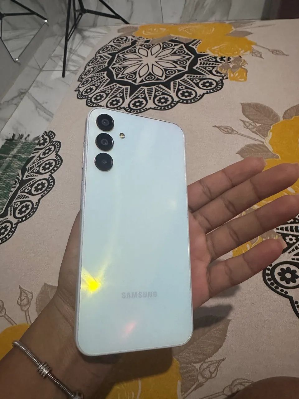 vende -se celular A15 800$  - Foto 4