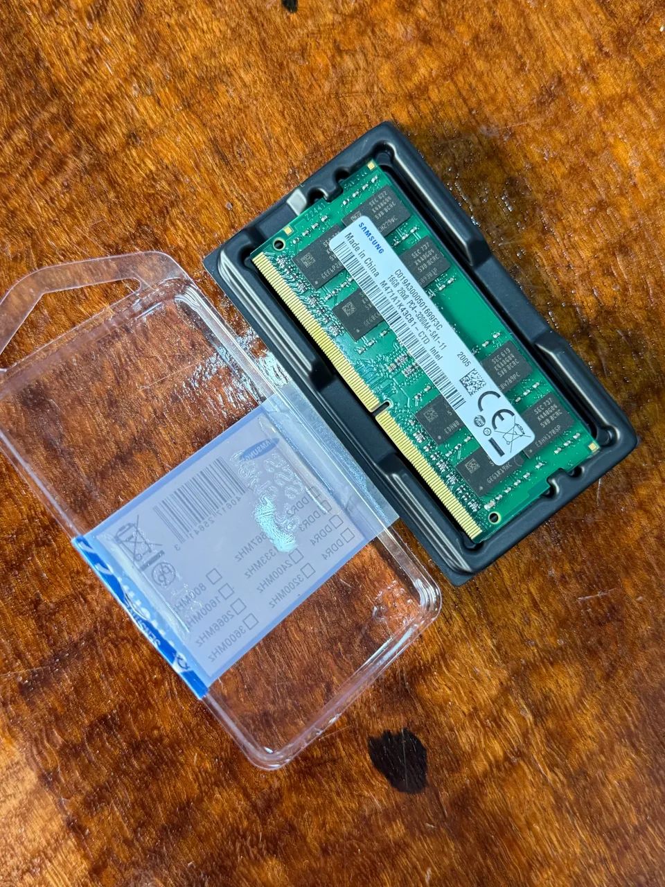 MEMÓRIA RAM DDR4 16GB SAMSUNG 3200MHZ - Memória RAM - Jardim