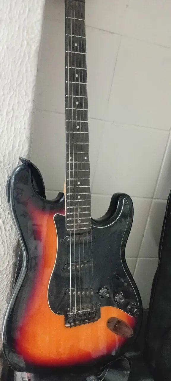 Vendo uma guitarra funcionando perfeitamente  - Foto 4