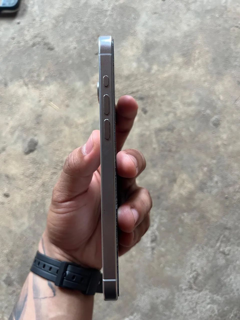 iPhone 15 pro Max  - Foto 2