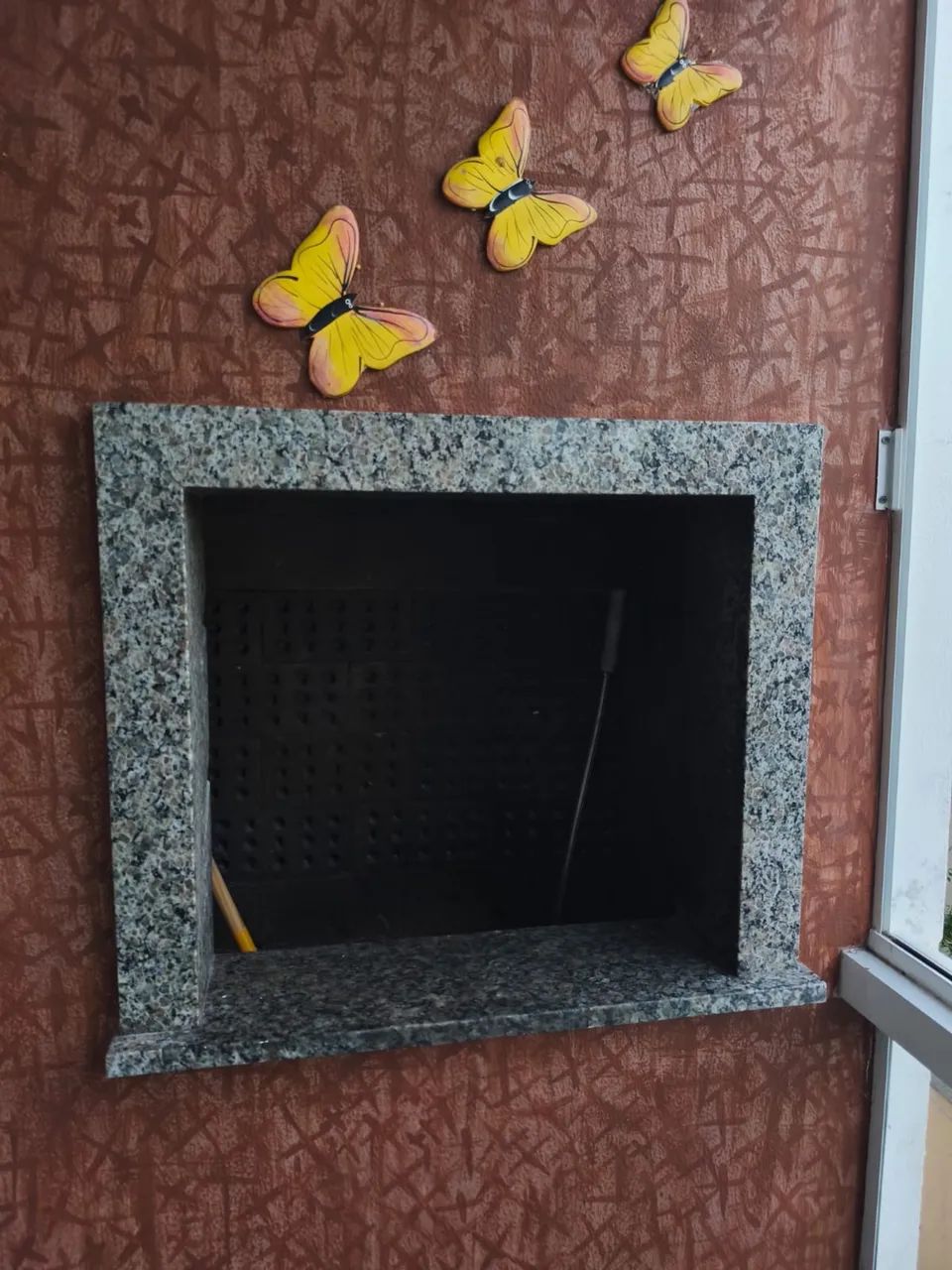 Alugo apartamento  mobiliado por 2 meses - Foto 4