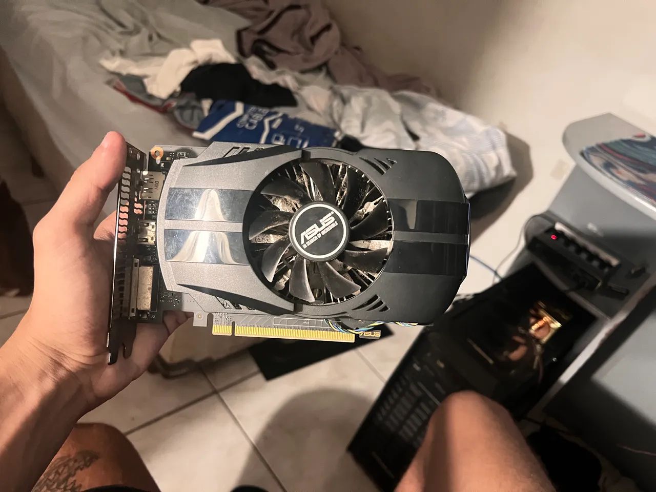 1050 Ti Asus 4gb - Foto 3