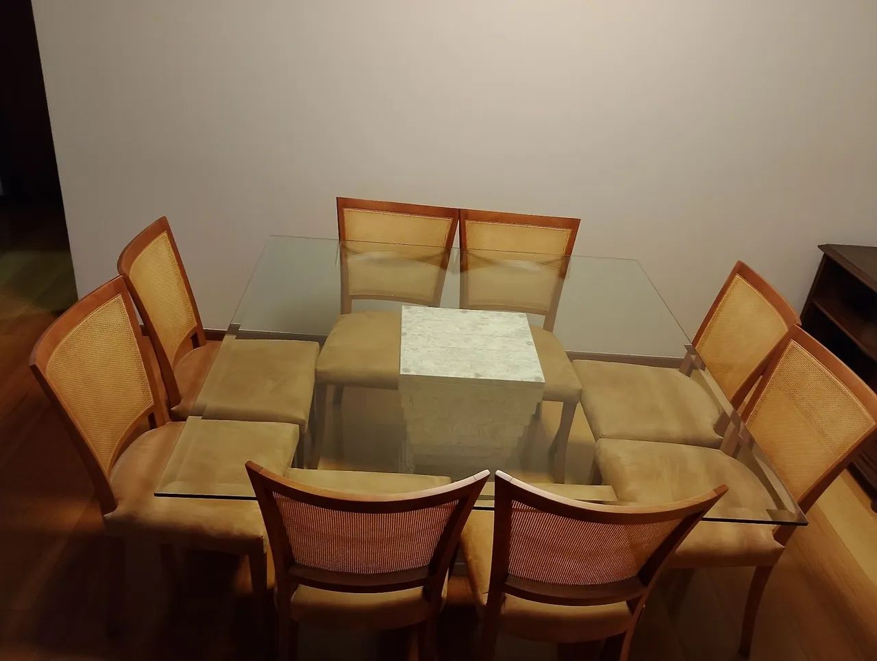Mesa de jantar 8 lugares  - Foto 2