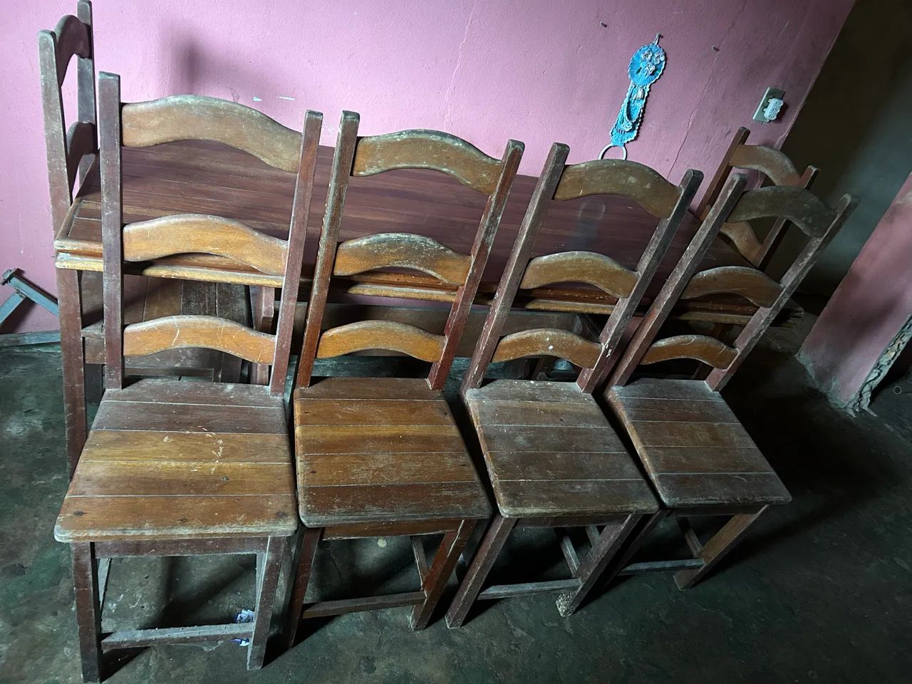 Mesa de Jantar em Angelim com 6 Cadeiras - Usada, em Bom Estado (10x sem juros)