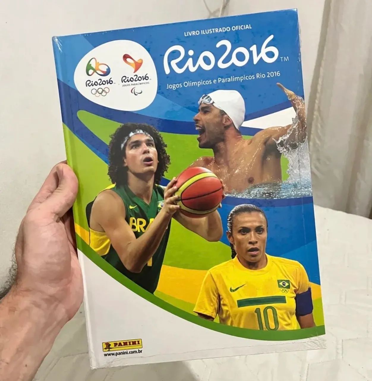 ÁLBUM DE FIGURINHAS RIO 2016