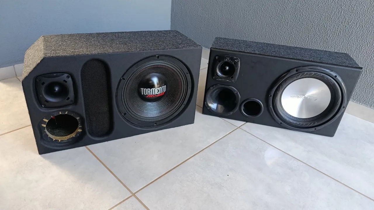 Triple Speaker Boxes442876144135720963