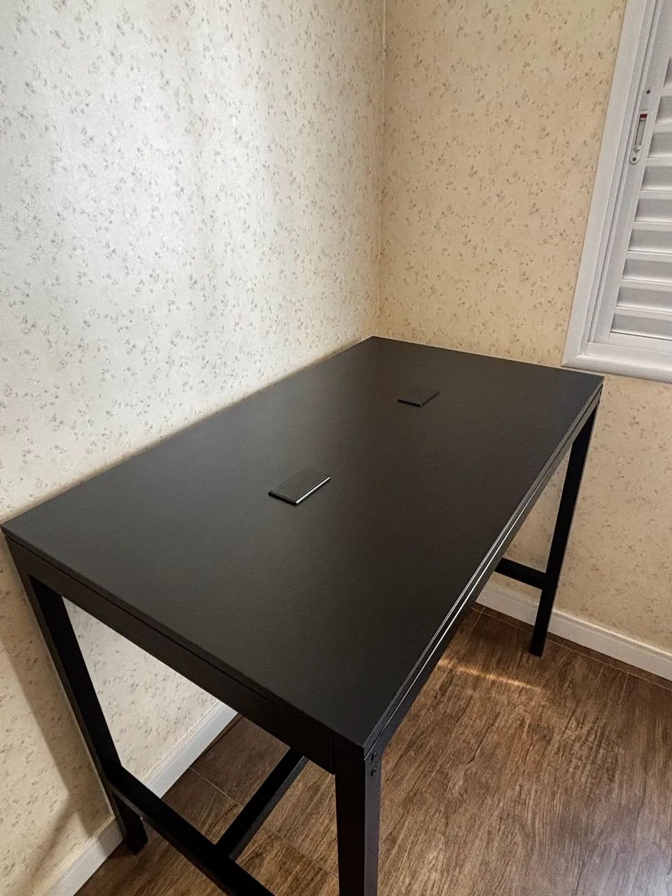 Bancada / Mesa de Trabalho Tok&Stok 1,20m - Excelente Estado - Foto 3