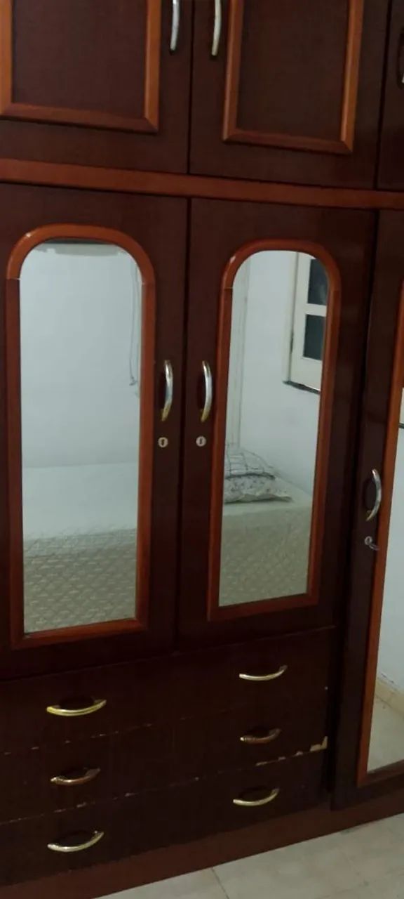 Guarda Roupa 6 Portas Madeira - Foto 4