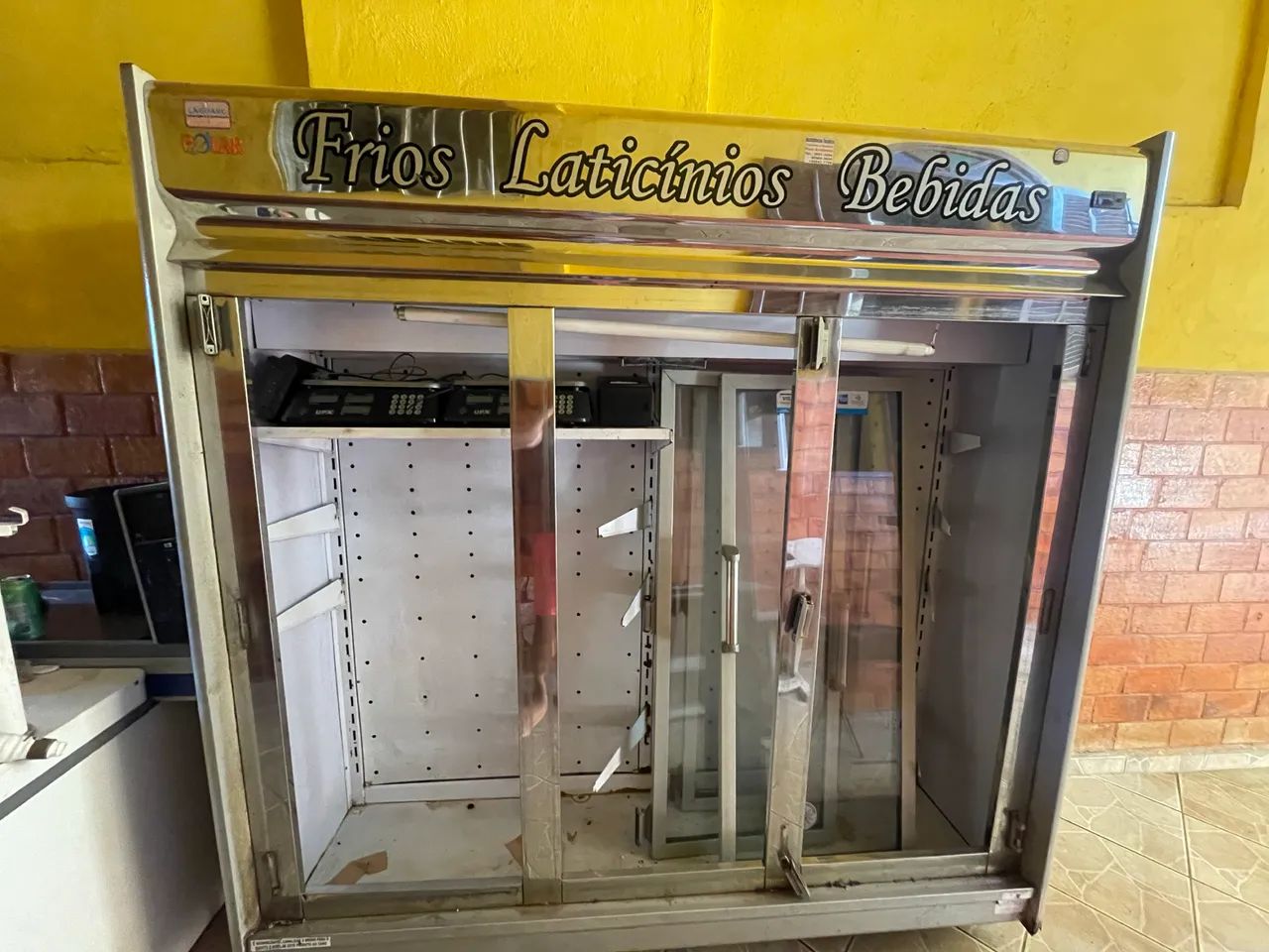 Freezer  laticínio etc  - Foto 2