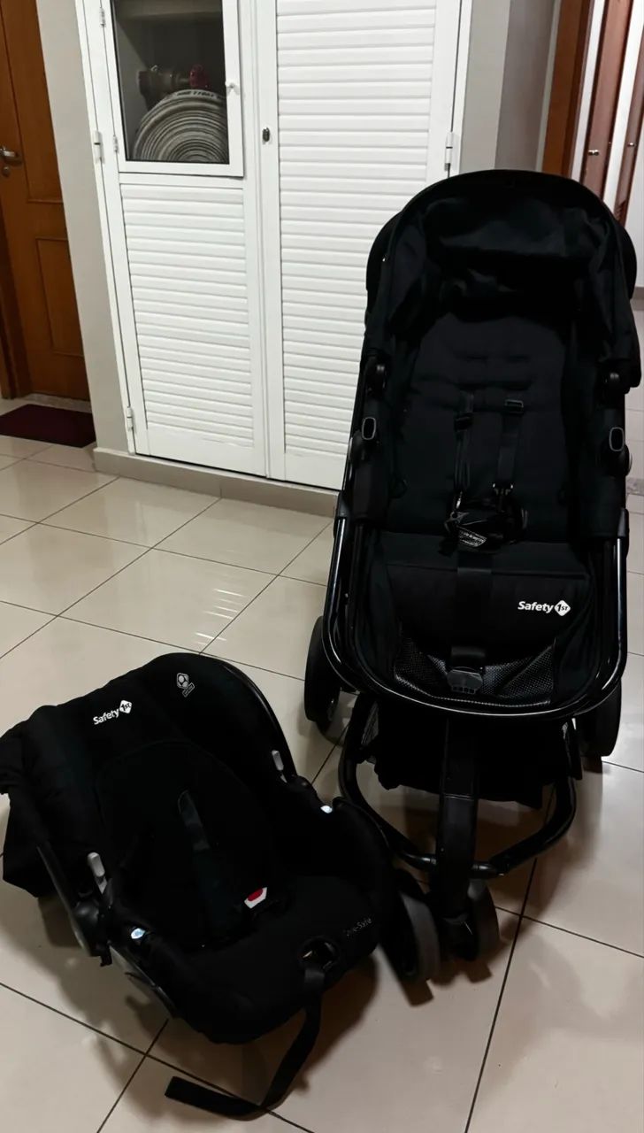 Carrinho e bebê conforto 