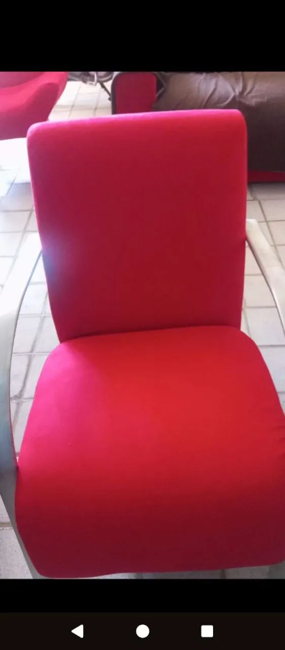 Poltrona 300 reais cada uma  - Foto 2