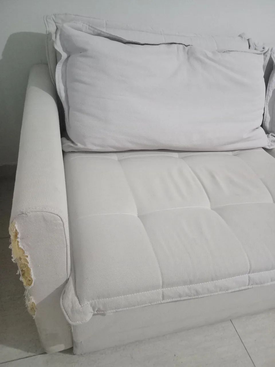 Sofá  cama usado em perfeito  estado  - Foto 4