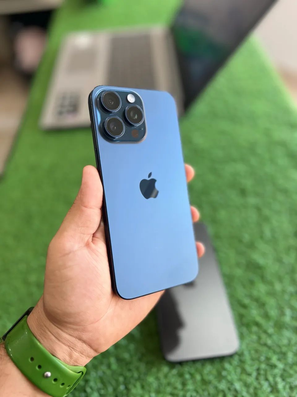 iPhone 15 Pro Max 256Gb Impecável  - Foto 3