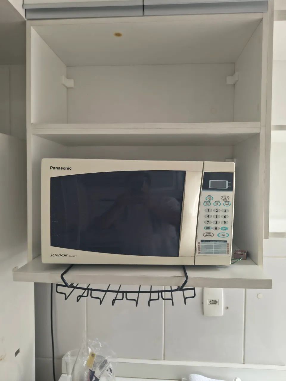 Microondas Panasonic branco  - Foto 2