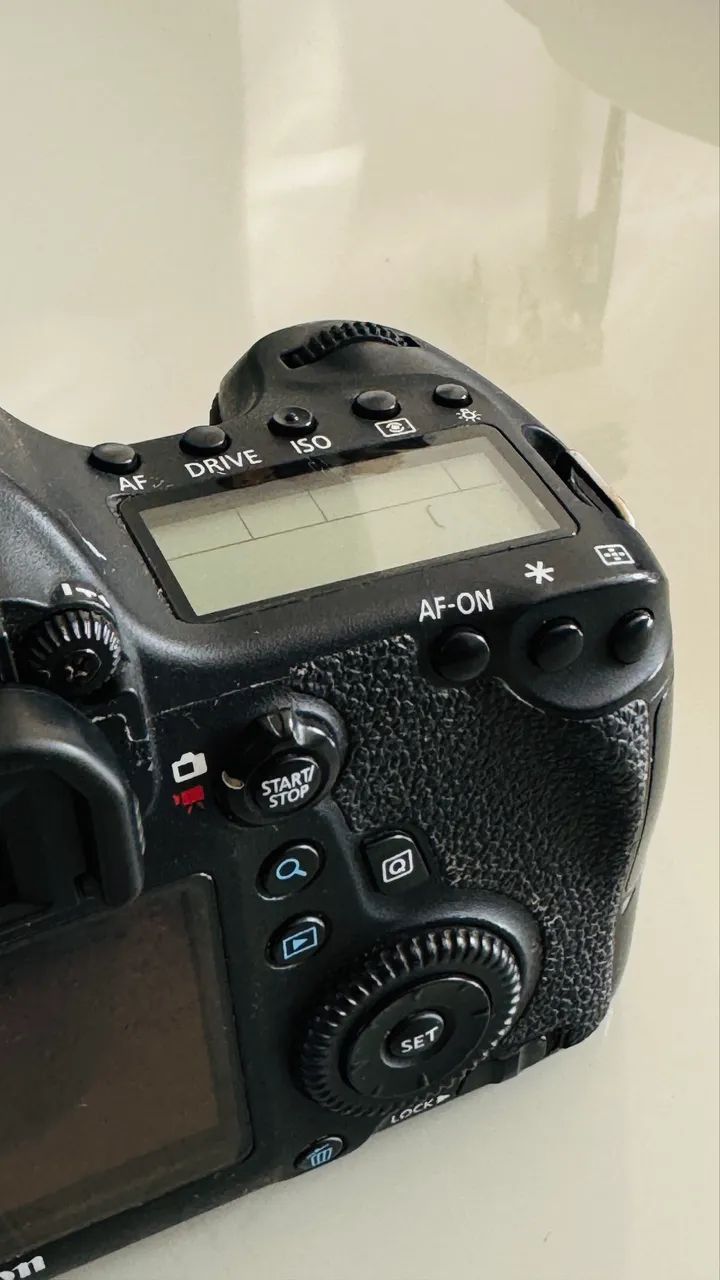 EOS Canon 6D DSLR495416928183275522