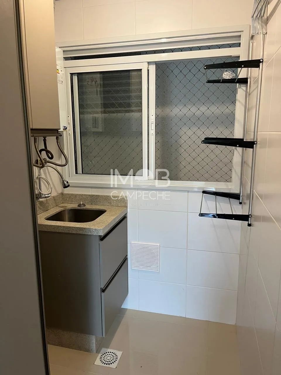 Apartamento 3 dormitórios (1 suíte) no coração do Campeche - Florianópolis - SC - Foto 4