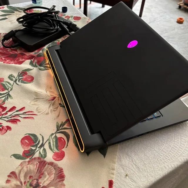 Notebook Dell Alienware m15 R7 