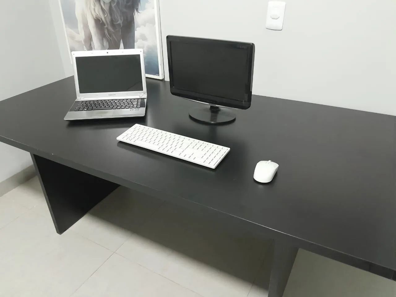 Mesa de Escritório grande 