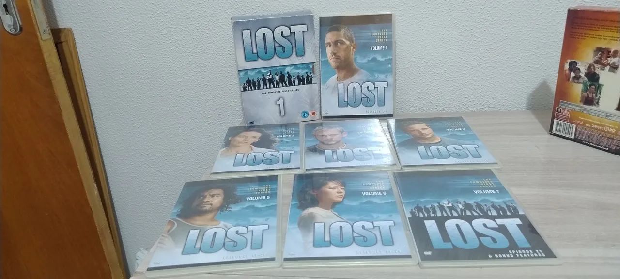2 box DVD LOST temporadas 1 e 2 - Foto 3