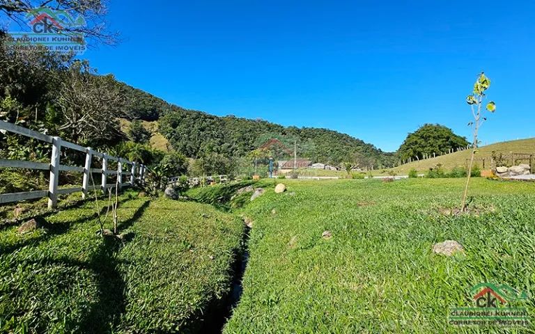 chácara com terreno plano casa mobiliada em Águas Mornas - Foto 5