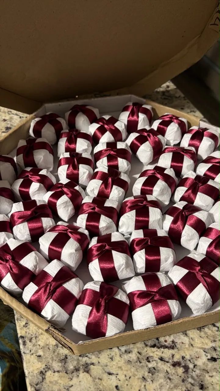 mini pão de mel para casamento 