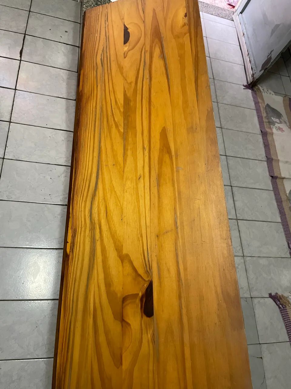 Prateleira de madeira 