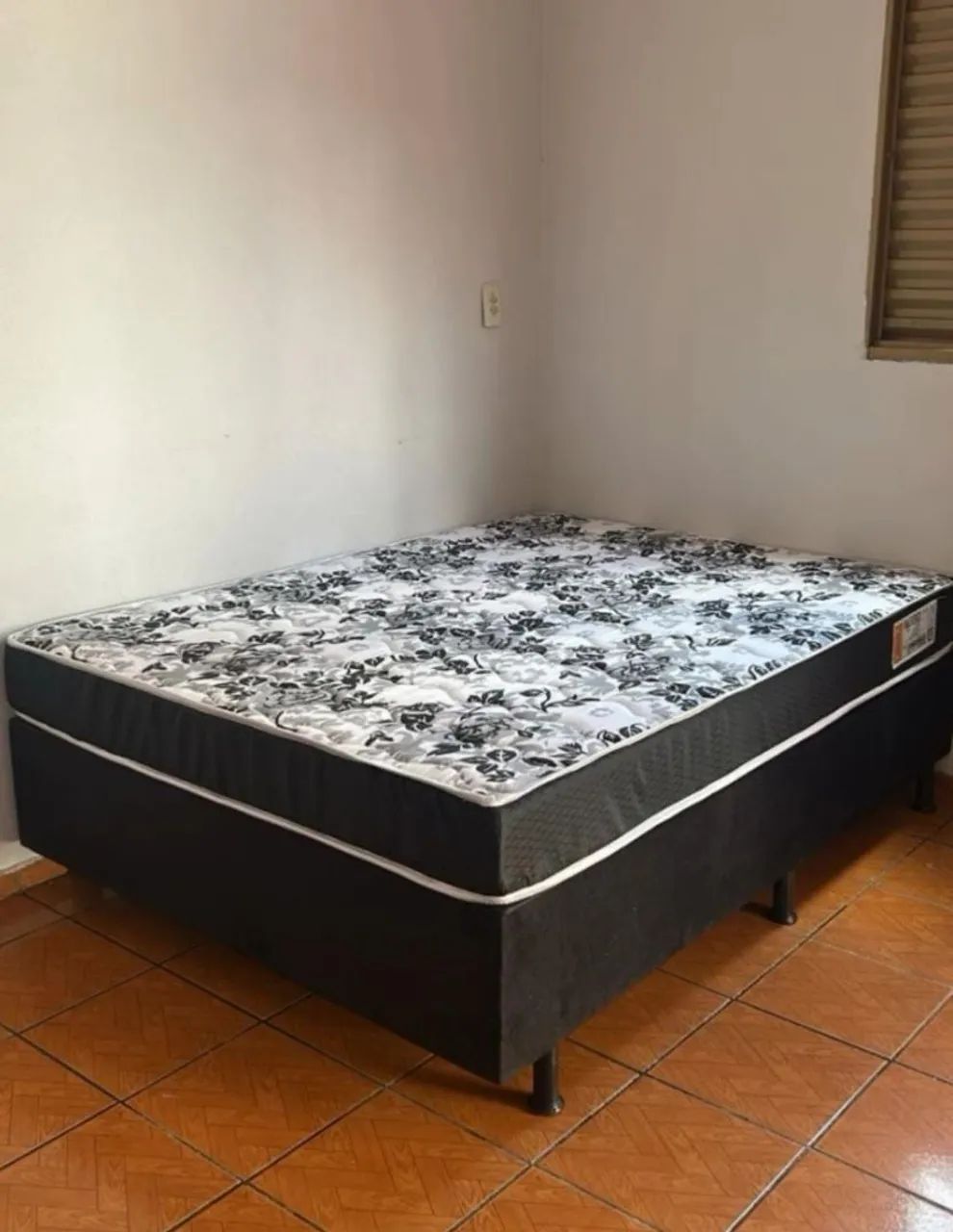 Cama box de casal