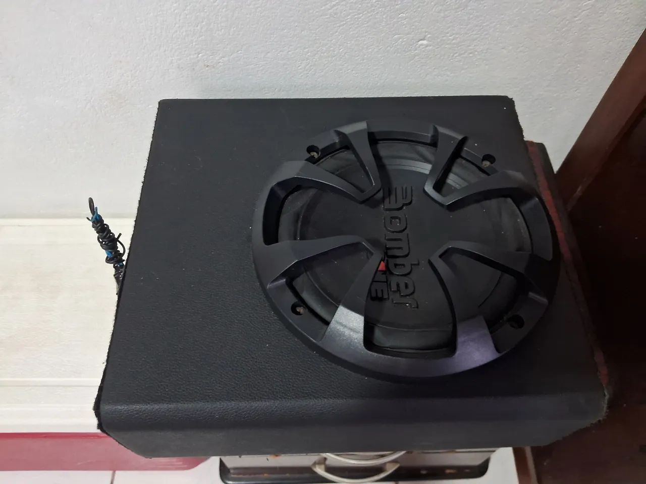 Vendo caixa sub. - Foto 3