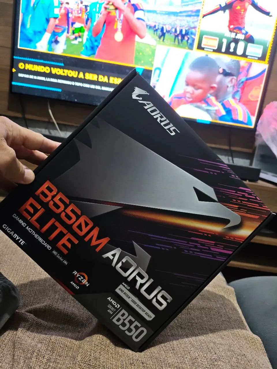 Placa mãe aorus elite b550m