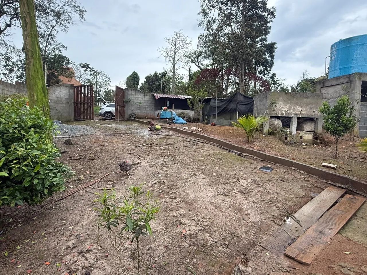 Vendo uma chácara em Ibiúna com chalé em andamento  - Foto 4
