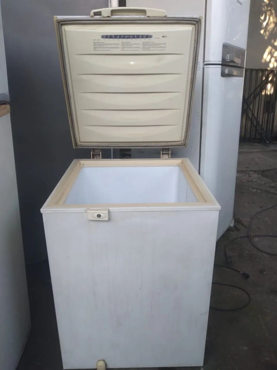 Vendo Freezer Horizontal Electrolux  - Foto 2