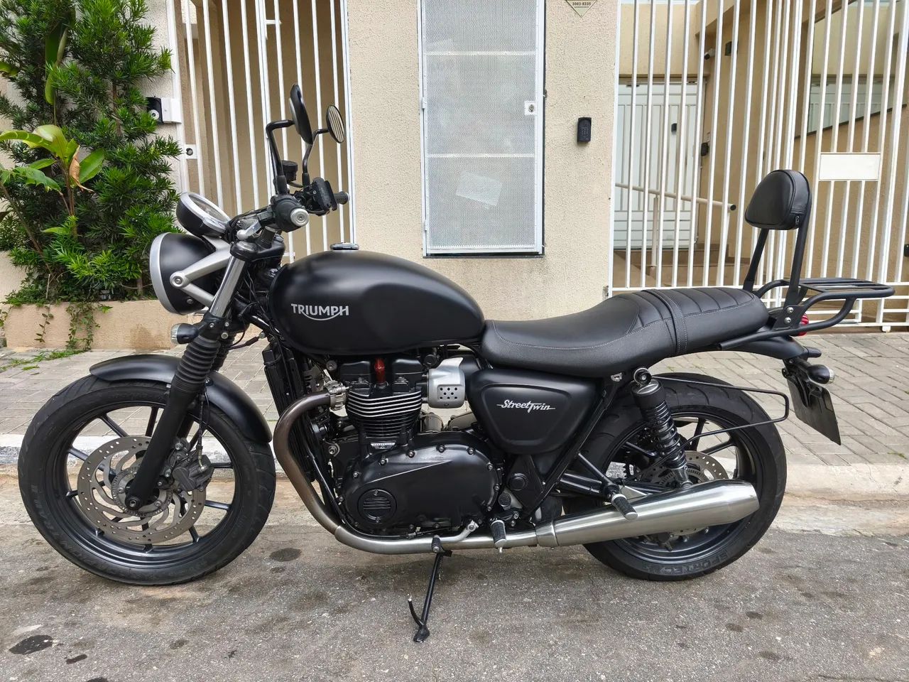 Triumph Street Twin 900 - 2017 - Foto 5