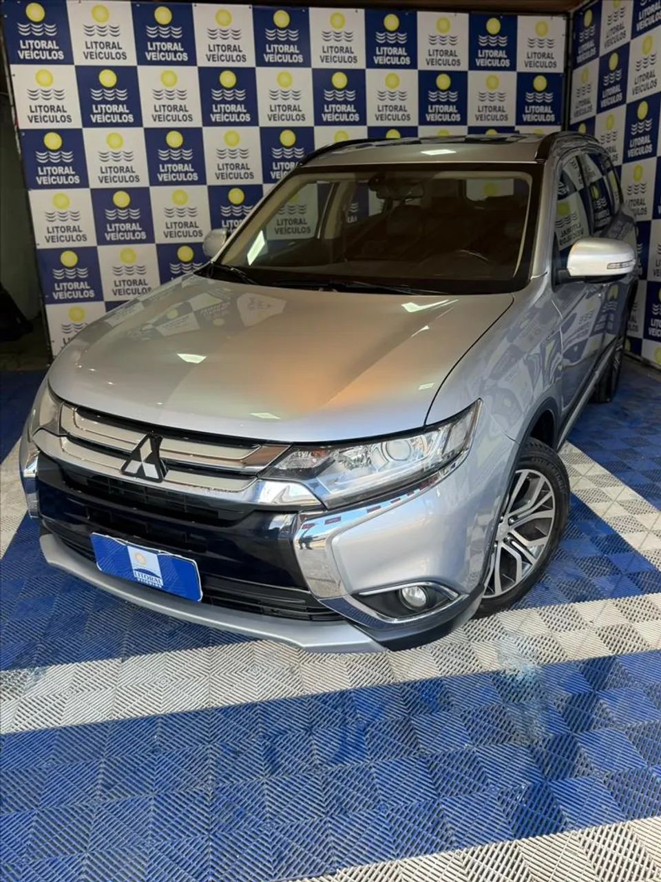 Mitsubishi Outlander 2016
